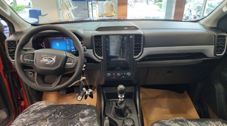 ford ranger xl 4x4mt 3
