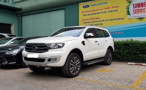 Ford Everest Trend 2.0 Single Turbo AT